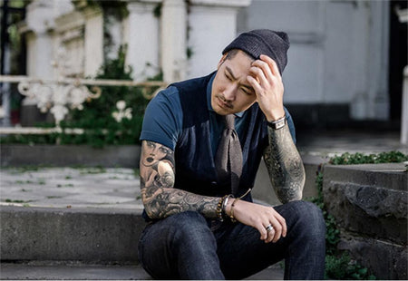 Show how to wear summer’s best accessories